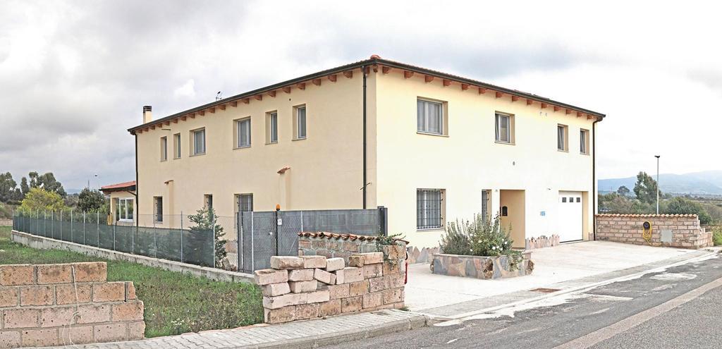 B&B S'Ena Suni Exterior foto